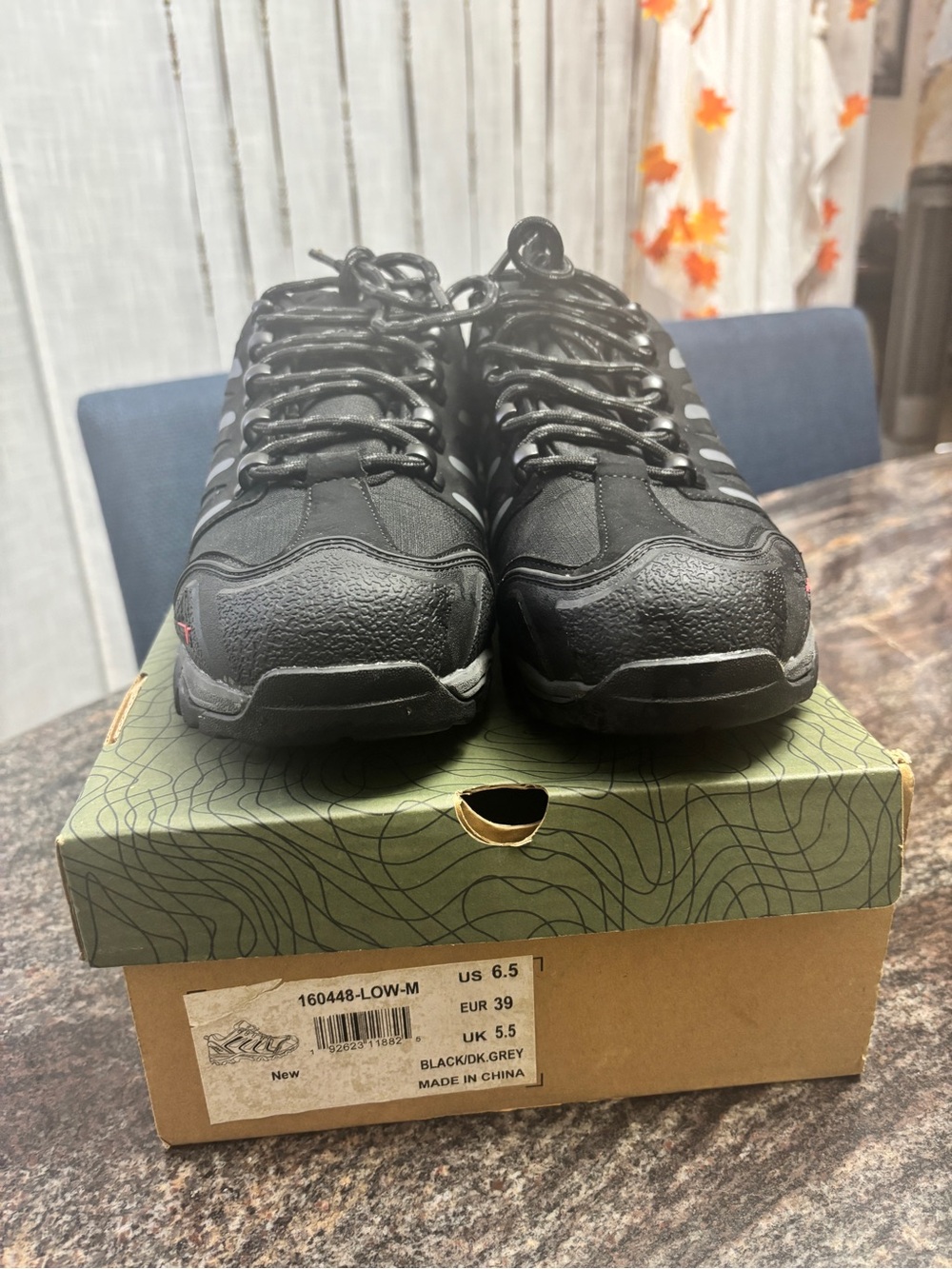 NORTIV 8 Hiking Shoe Size 10